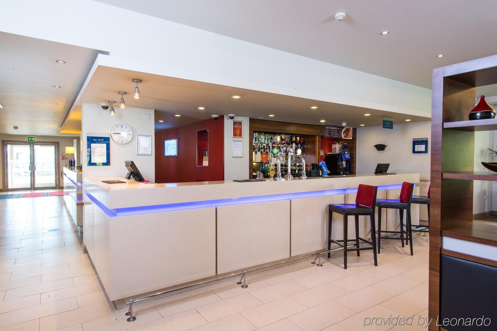 Express London - By Ihg