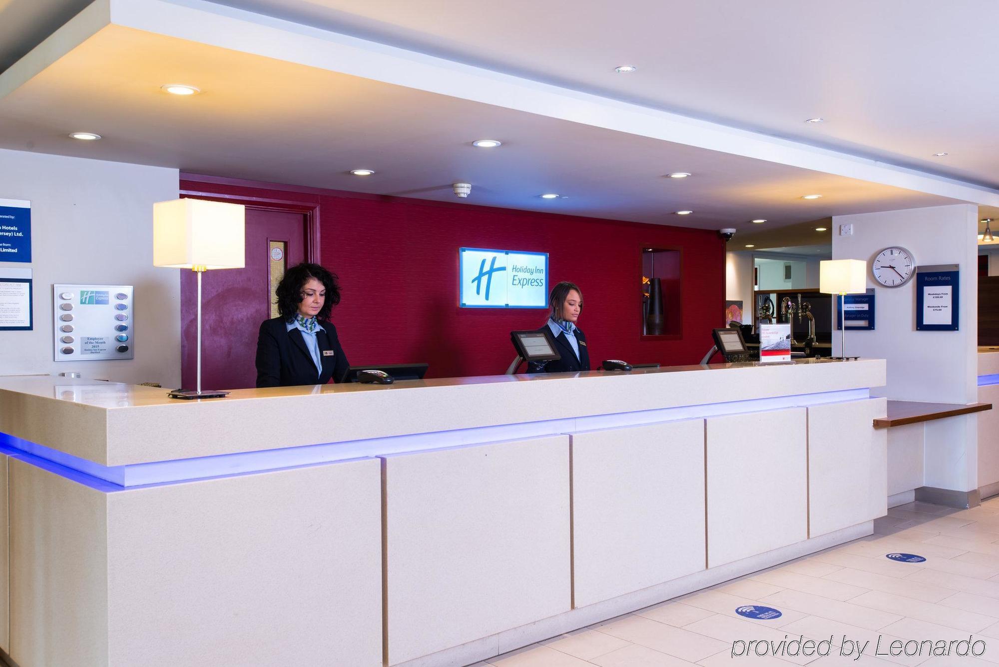 Express London - By Ihg