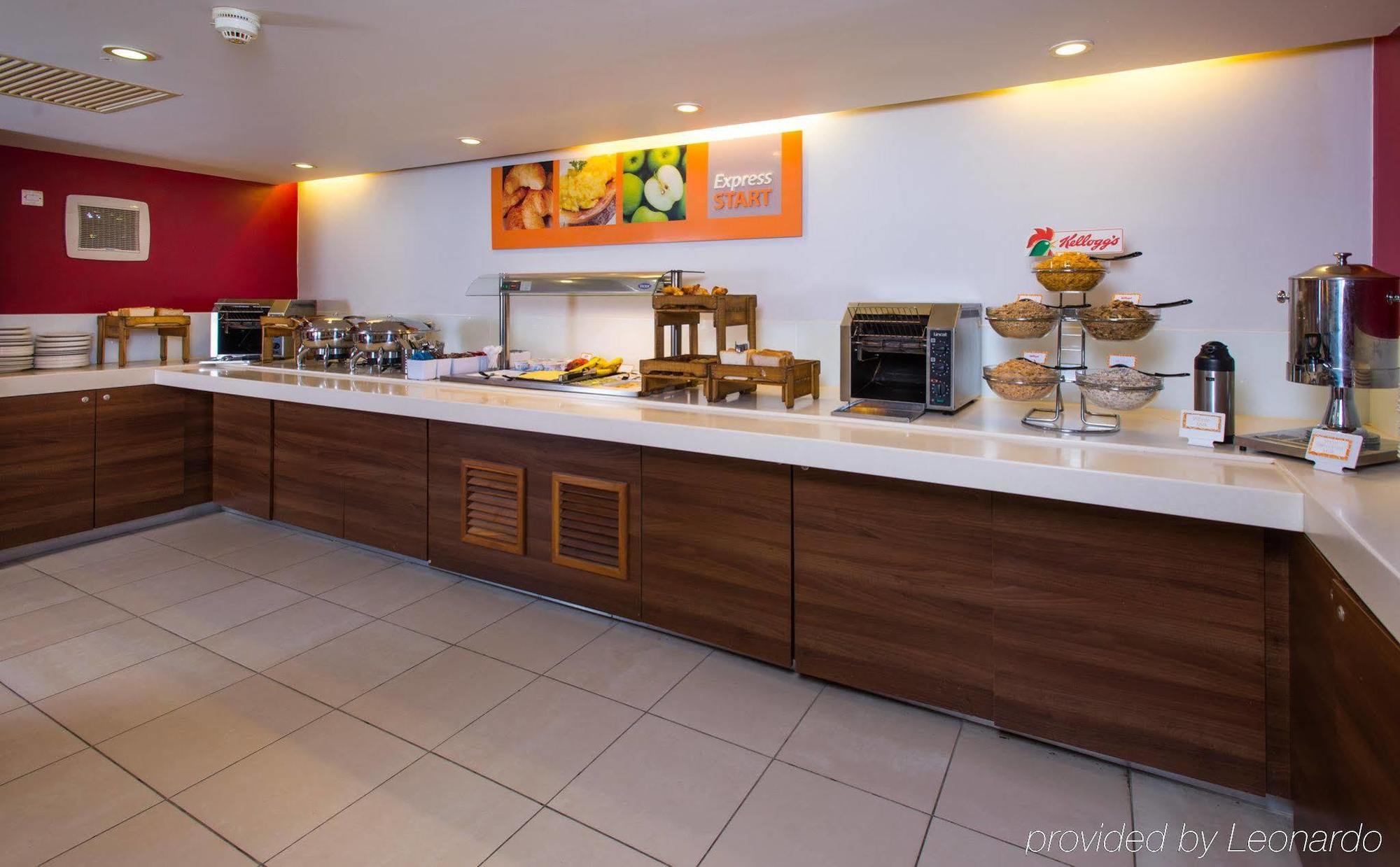 Express London - By Ihg Dartford