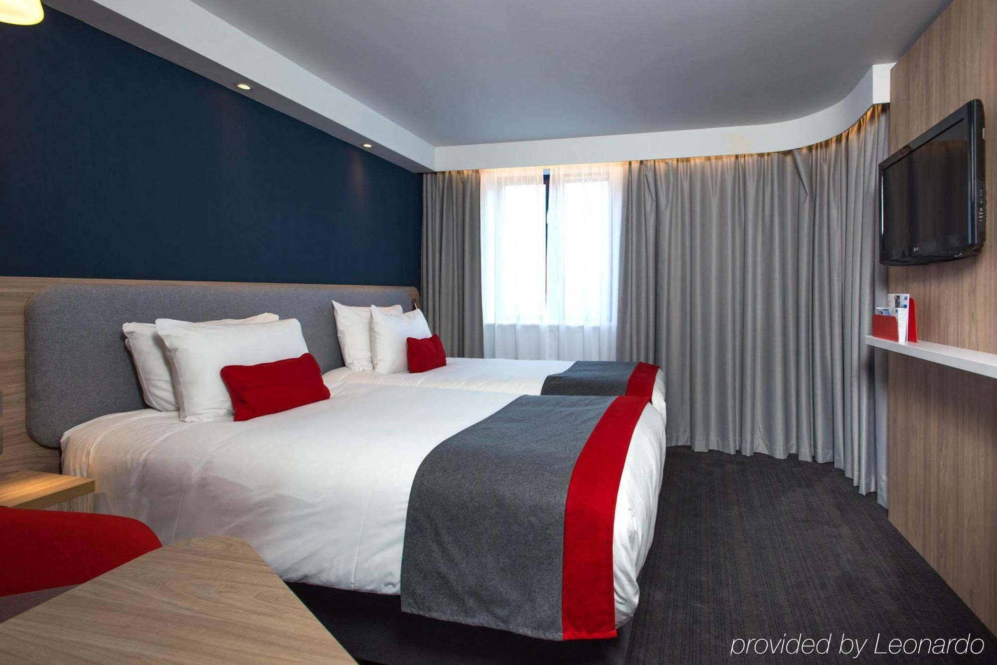 Hotel Express London - By Ihg 3*