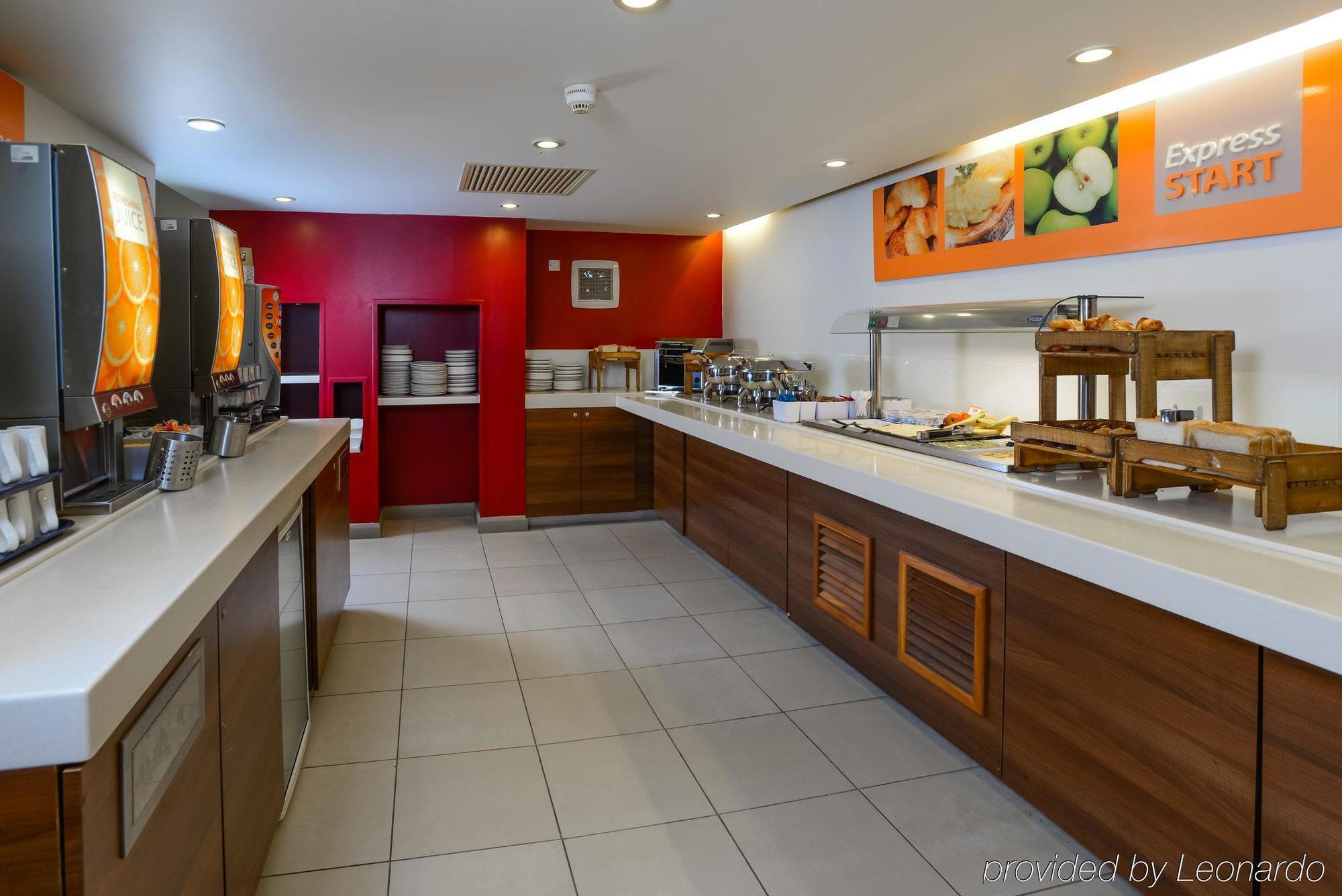 Express London - By Ihg Hotel 3*