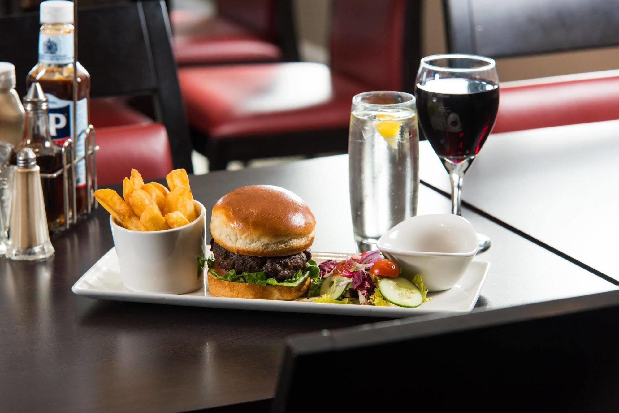 Express London - By Ihg Dartford